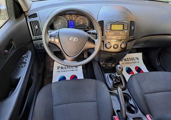 Hyundai I30 cena 19990 przebieg: 175311, rok produkcji 2011 z Chodzież małe 191